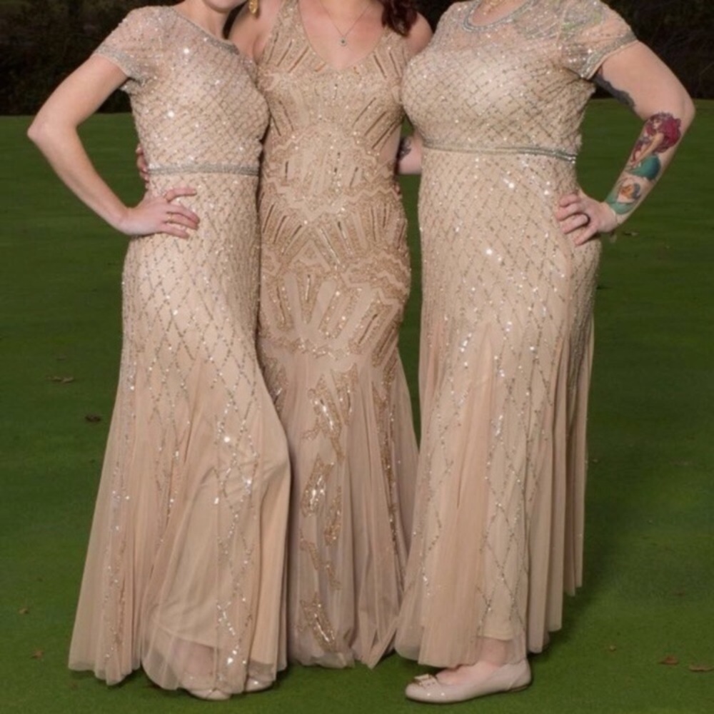 Adriana Papell | Champagne Formal/Bridesmaid Dress
